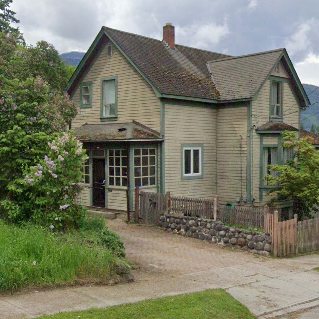 heritage properties for sale in nelson bc remax four seasons